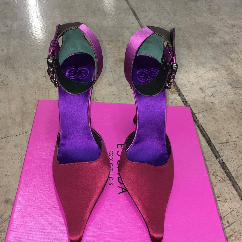 Escada Exotics high heel